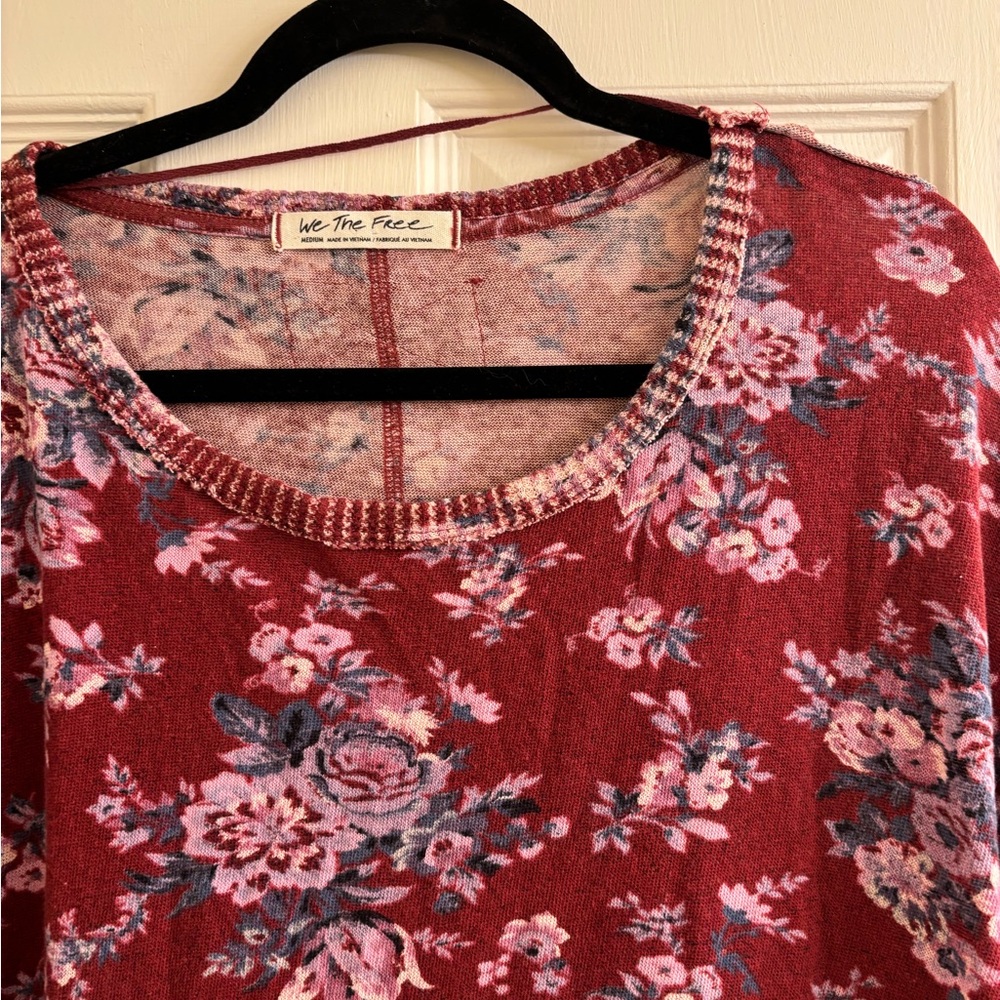 FREE PEOPLE You And Me Floral Tee Sz Oversized Medium - Picture 2 of 8